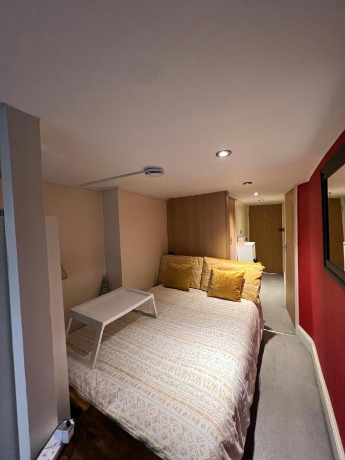 Comfy Apartment - Finchley Road ロンドン エクステリア 写真