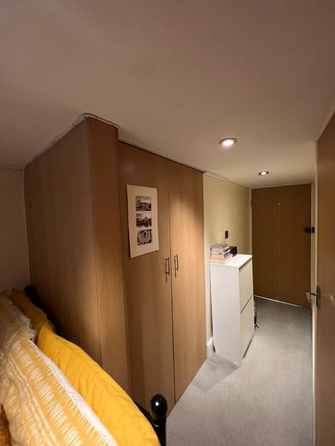Comfy Apartment - Finchley Road ロンドン エクステリア 写真